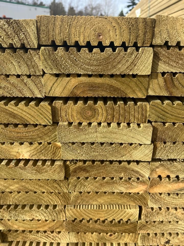 Decking Boards 4.8m